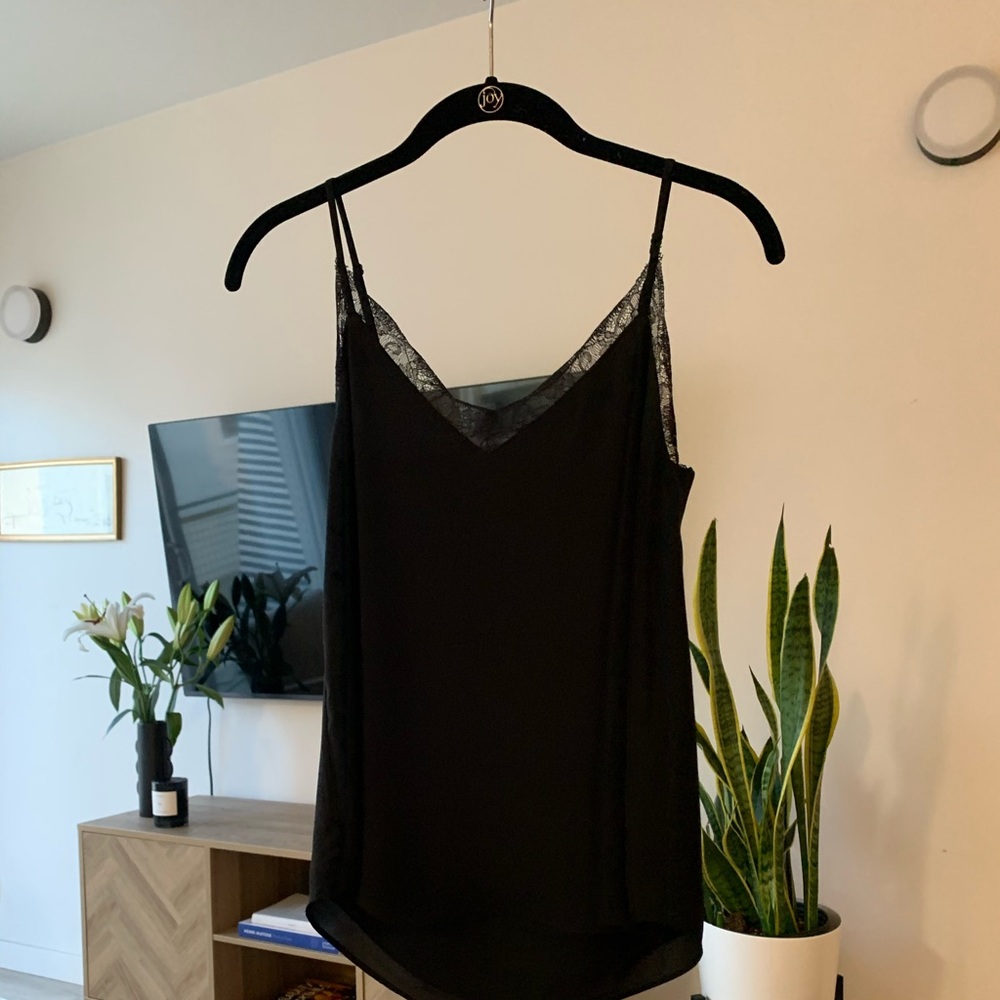 Aritzia Babaton Lace Trim Tank